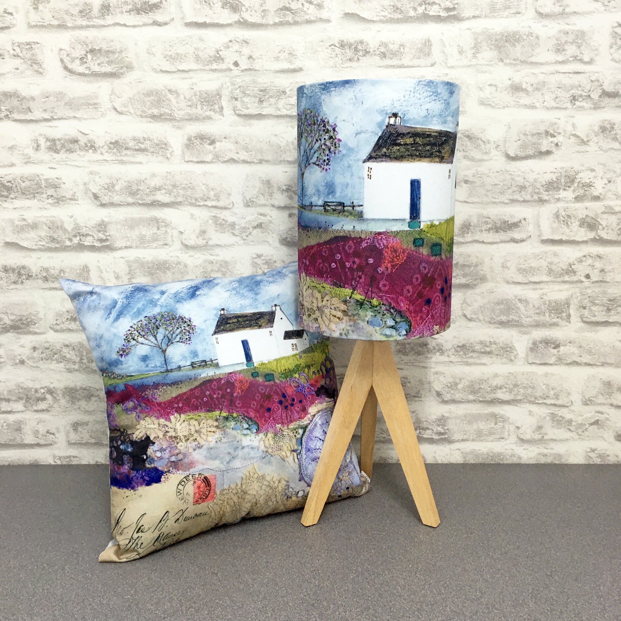 Homeware - Hand made cushion Cover "Waiting for the post" (Cover only)